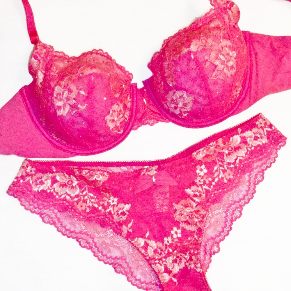 32DD,S NWT Victoria's Secret Desire Set Unlined Demi Bra, Cheekini Bikini Panty